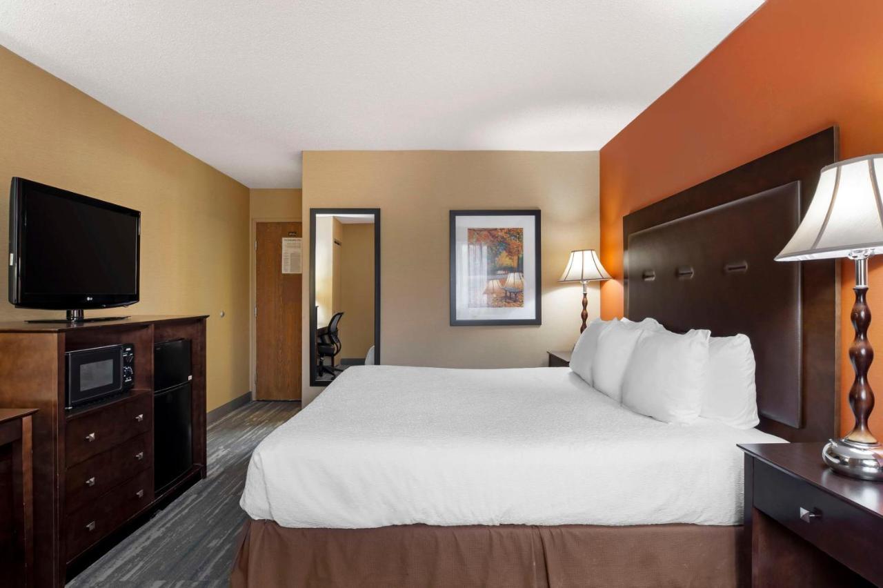 Best Western Plus The Inn At Sharon/Foxboro Экстерьер фото