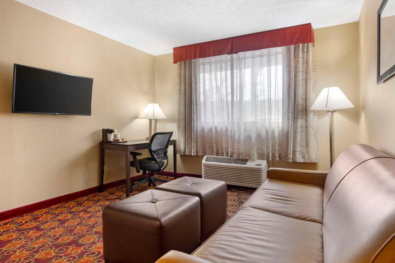 Best Western Plus The Inn At Sharon/Foxboro Экстерьер фото