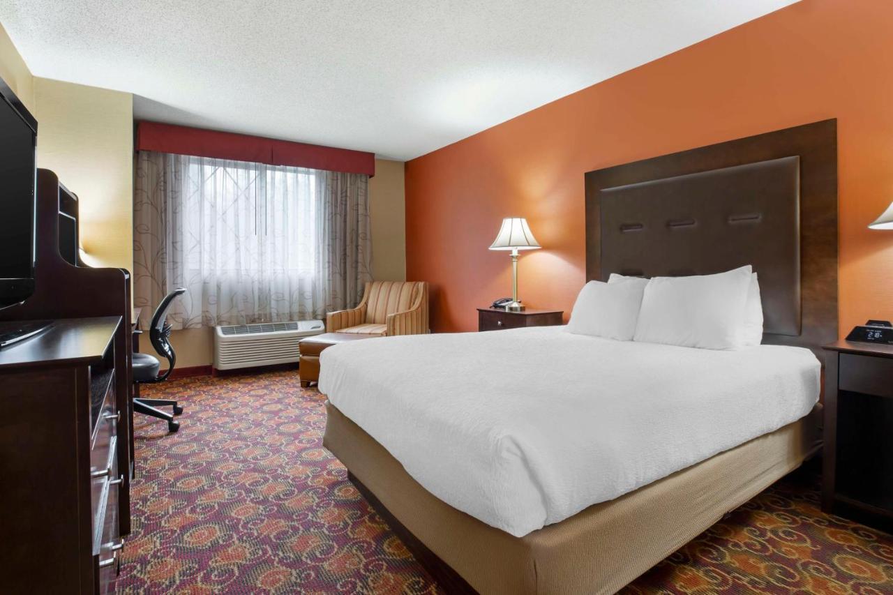 Best Western Plus The Inn At Sharon/Foxboro Экстерьер фото